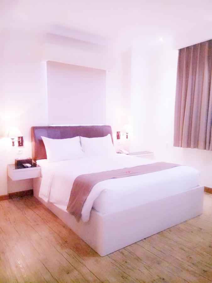 Hotel Grand Kasira Dżakarta Zewnętrze zdjęcie